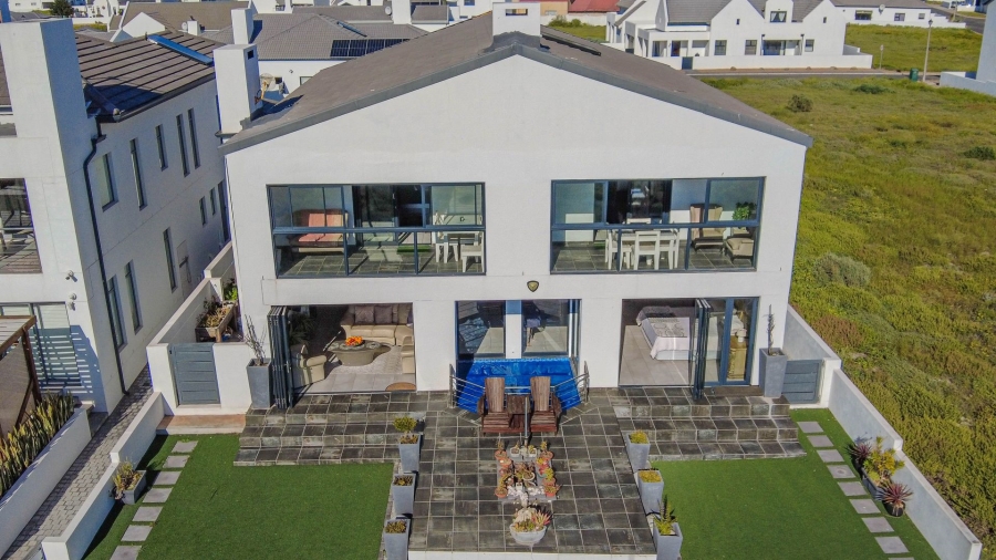 5 Bedroom Property for Sale in Sandy Point Beach Estate Western Cape